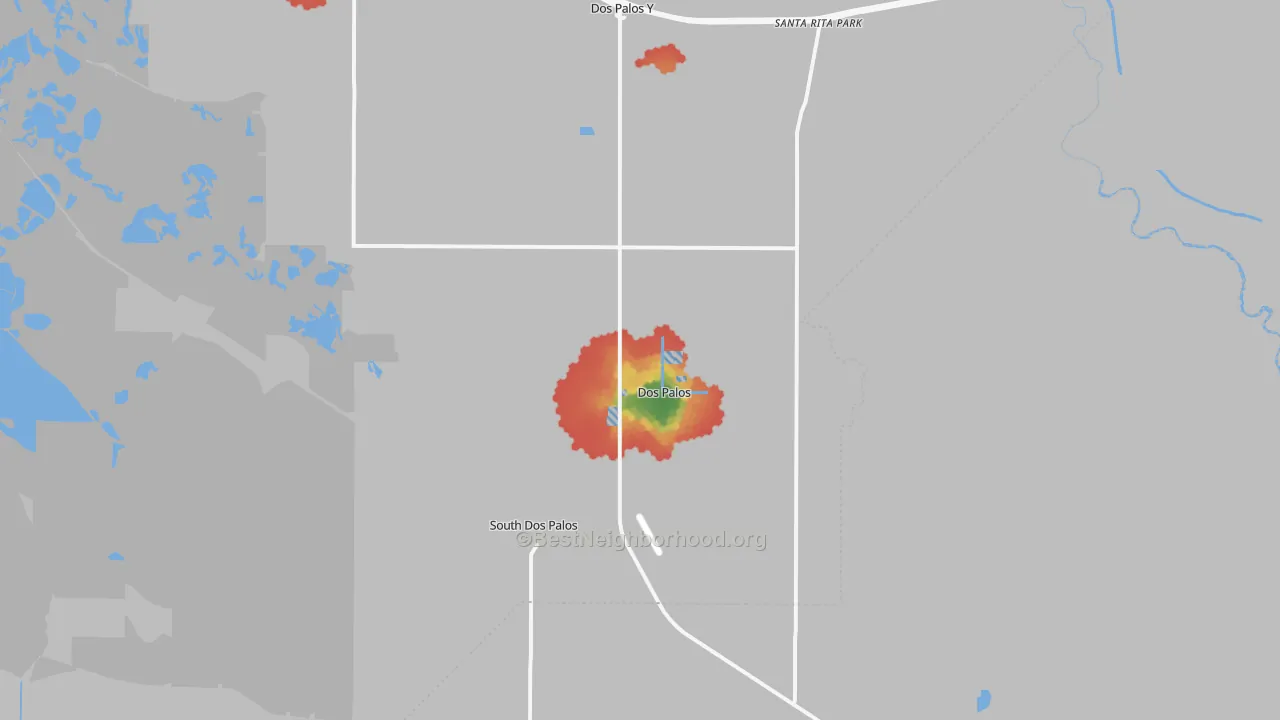 Walk Grade map of Dos Palos, CA, walkable areas in green and car-dependent areas in red