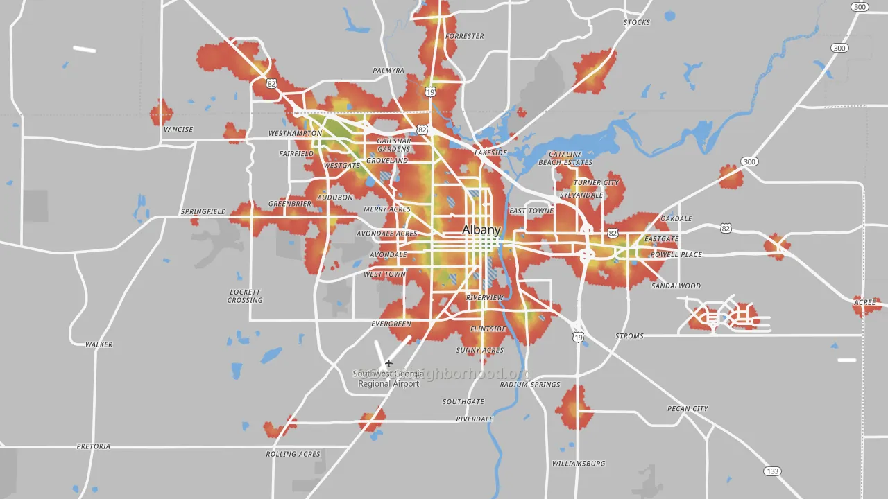 Walk Grade map of Dougherty County, GA, walkable areas in green and car-dependent areas in red
