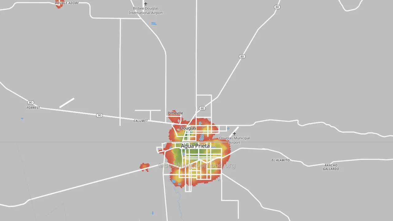 Walk Grade map of Douglas, AZ, walkable areas in green and car-dependent areas in red