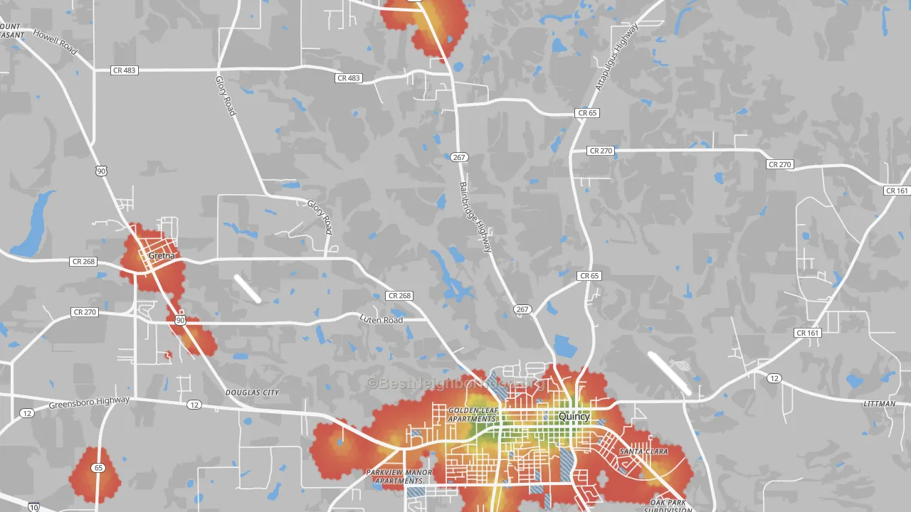 Walk Grade map of Douglas City, FL, walkable areas in green and car-dependent areas in red