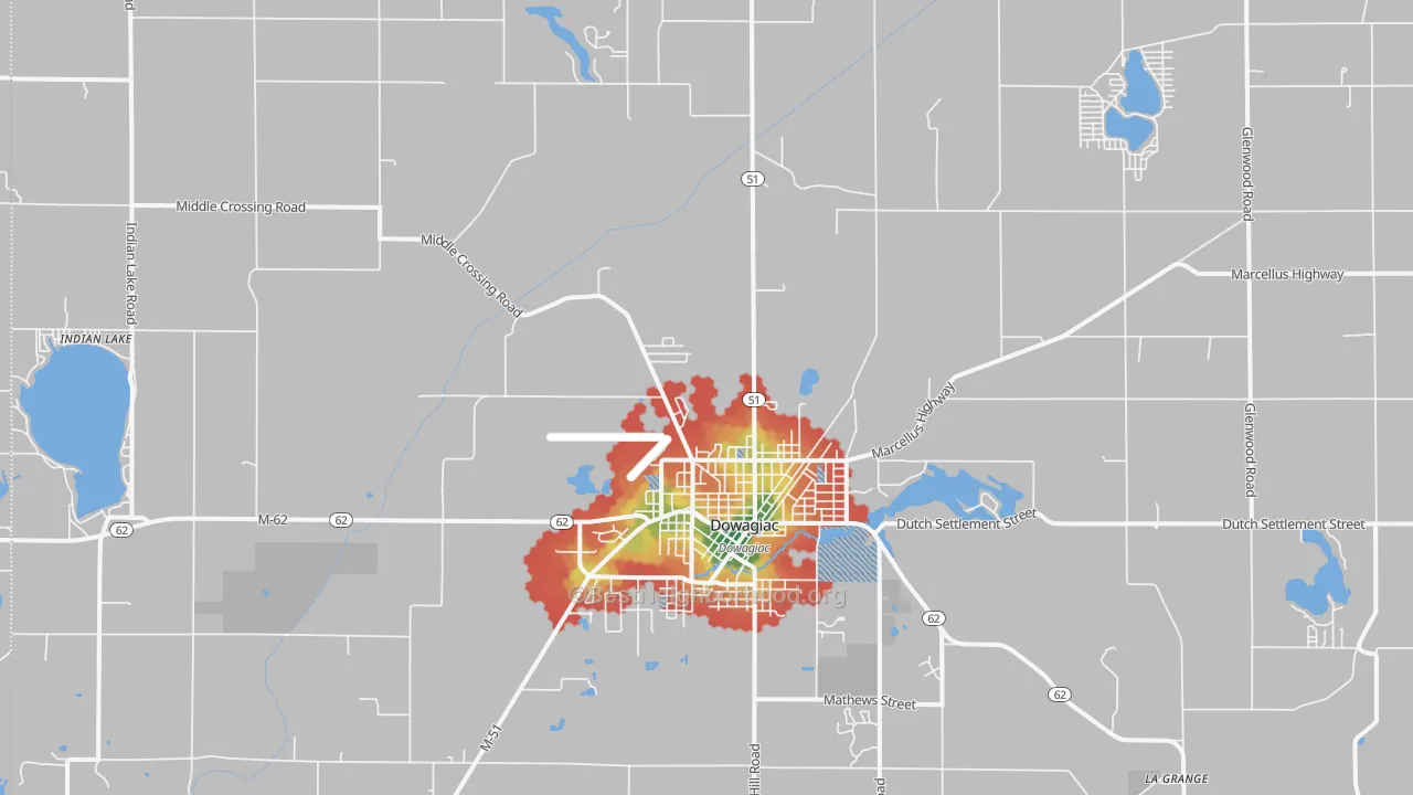 Walk Grade map of Dowagiac, MI, walkable areas in green and car-dependent areas in red