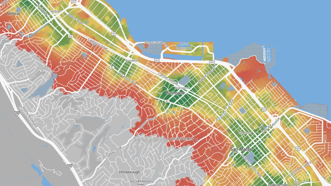 Walk Grade map of Downtown Burlingame, Burlingame, CA, walkable areas in green and car-dependent areas in red