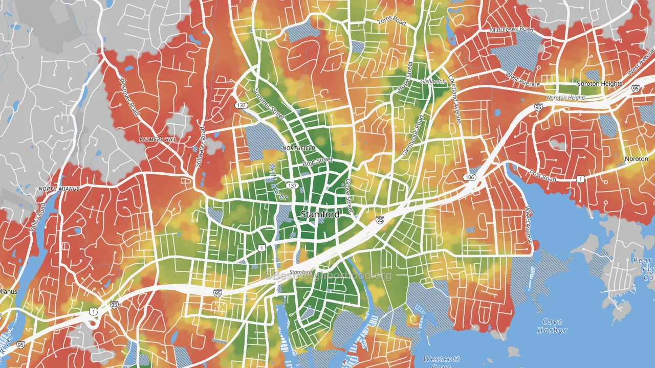 Walk Grade map of Downtown Stamford, Stamford, CT, walkable areas in green and car-dependent areas in red