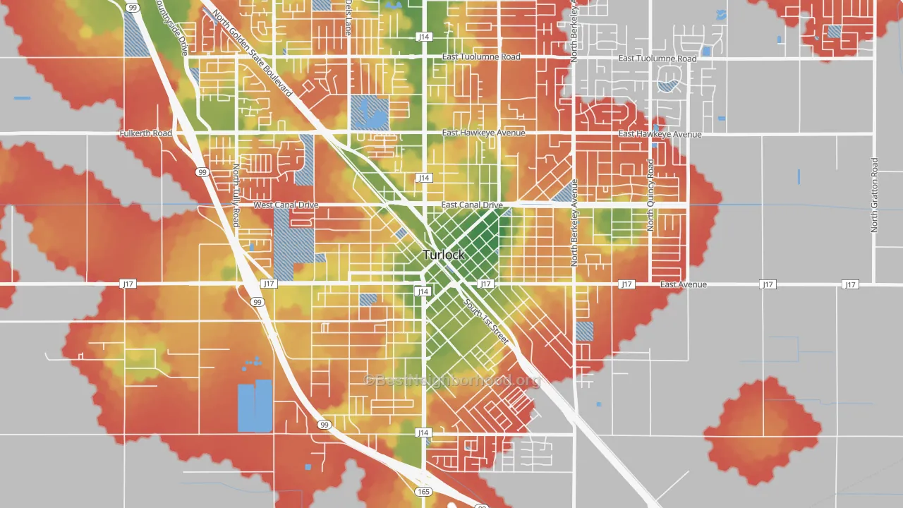 Walk Grade map of Downtown Turlock, Turlock, CA, walkable areas in green and car-dependent areas in red