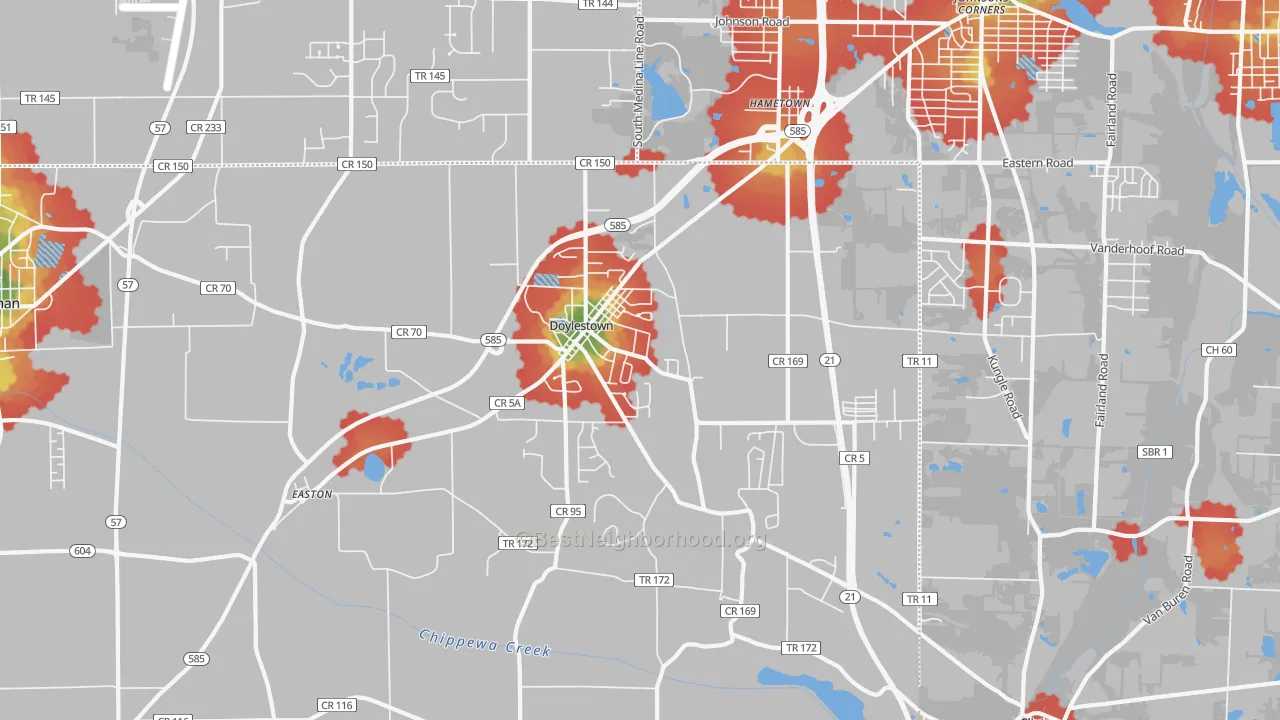 Walk Grade map of Doylestown, OH, walkable areas in green and car-dependent areas in red