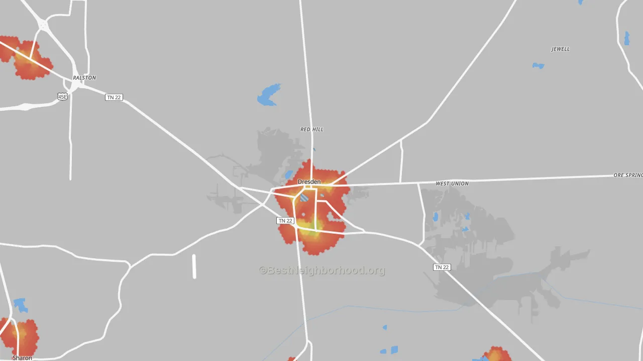 Walk Grade map of Dresden, TN, walkable areas in green and car-dependent areas in red