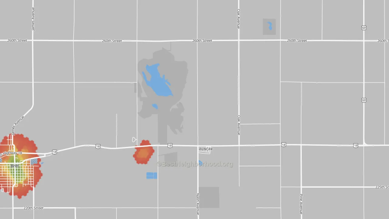 Walk Grade map of Duncan, IA, walkable areas in green and car-dependent areas in red