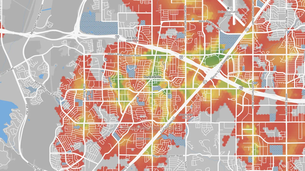 Walk Grade map of Duncanville, TX, walkable areas in green and car-dependent areas in red