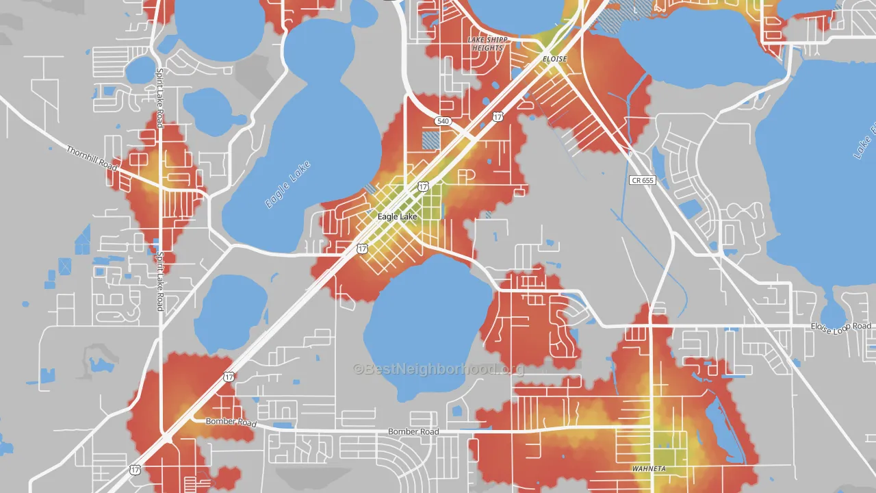 Walk Grade map of Eagle Lake, FL, walkable areas in green and car-dependent areas in red