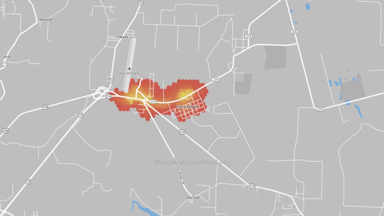 Walk Grade map of East Camden, AR, walkable areas in green and car-dependent areas in red