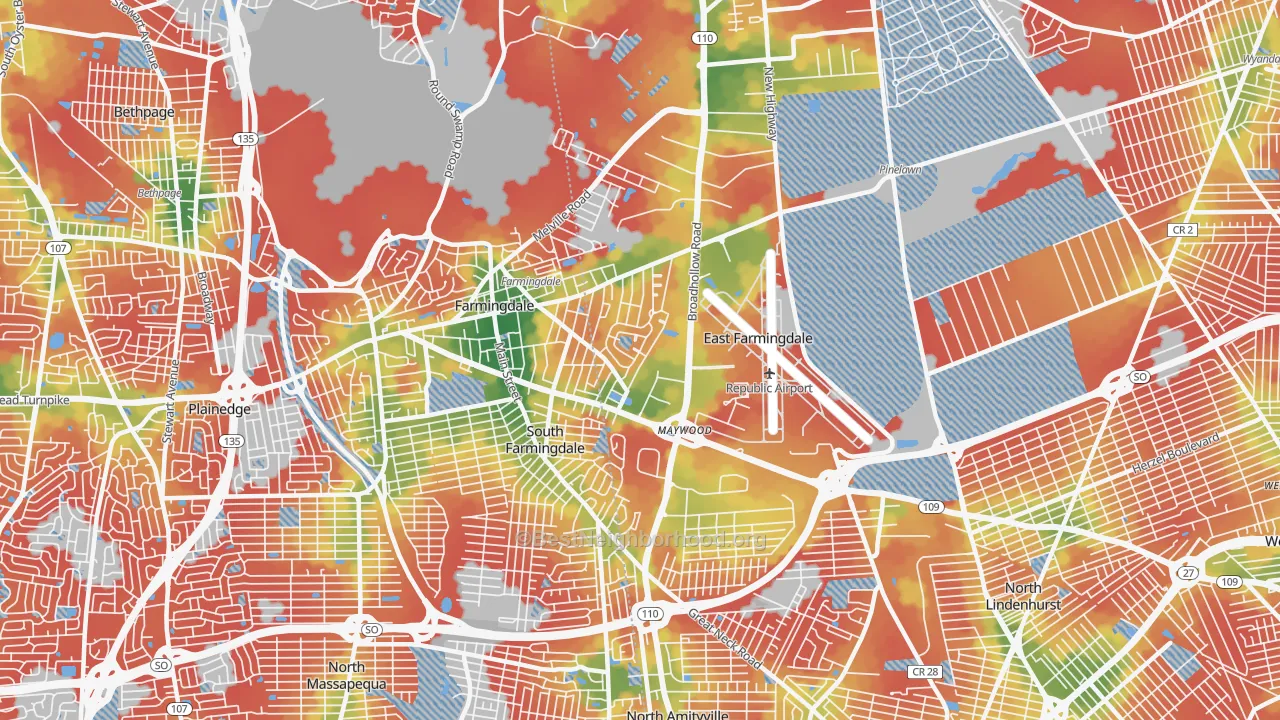 Walk Grade map of East Farmingdale, NY, walkable areas in green and car-dependent areas in red