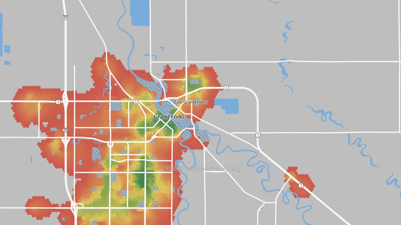 Walk Grade map of East Grand Forks, MN, walkable areas in green and car-dependent areas in red