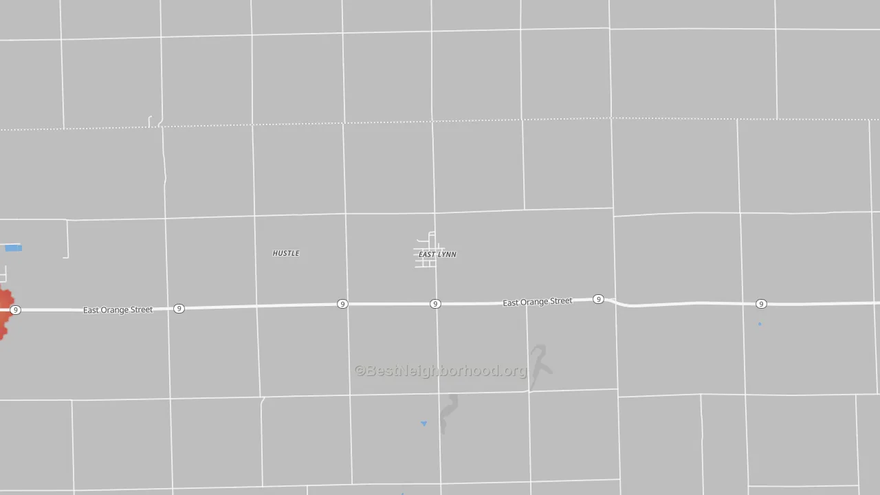 Walk Grade map of East Lynn, IL, walkable areas in green and car-dependent areas in red
