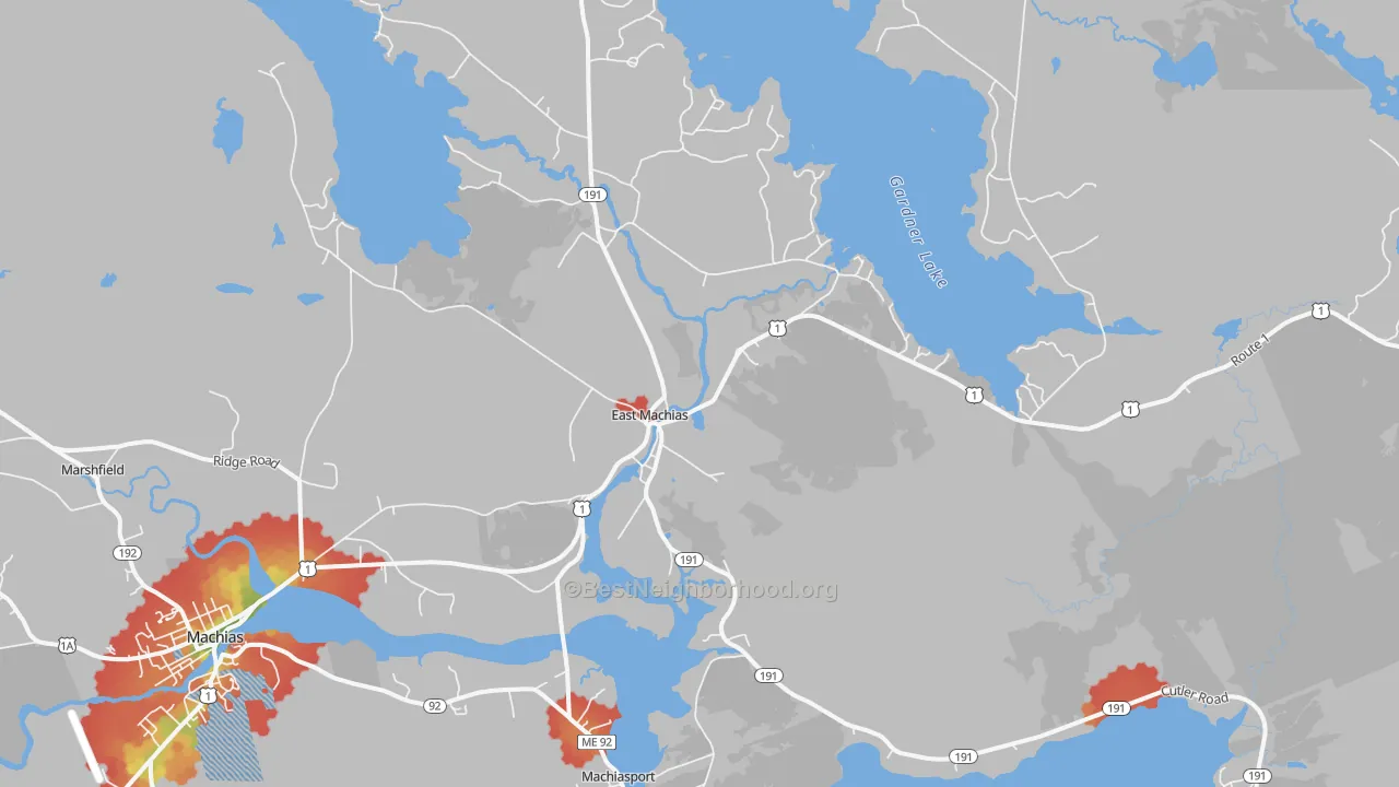 Walk Grade map of East Machias, ME, walkable areas in green and car-dependent areas in red