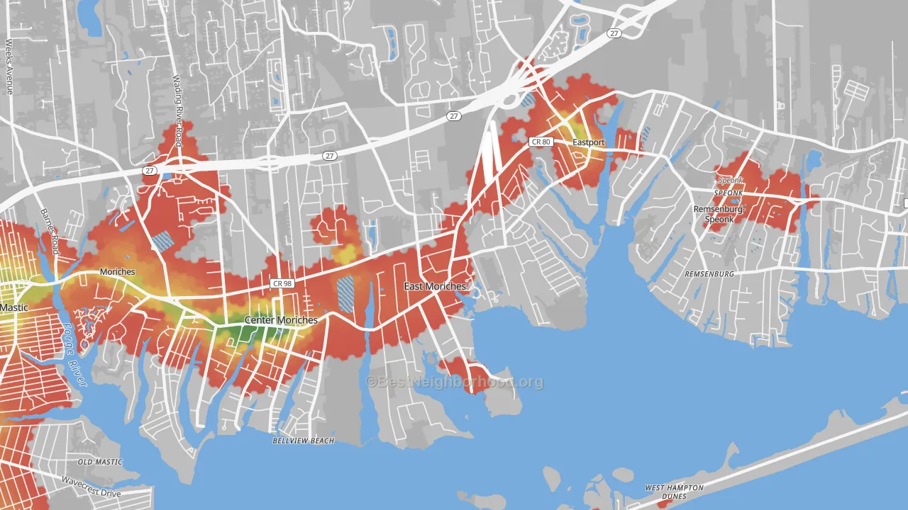 Walk Grade map of East Moriches, NY, walkable areas in green and car-dependent areas in red