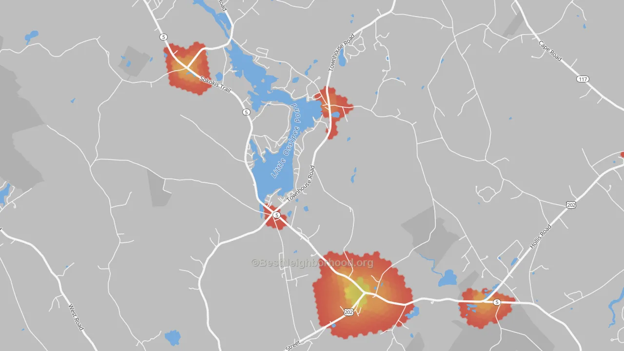 Walk Grade map of East Waterboro, ME, walkable areas in green and car-dependent areas in red