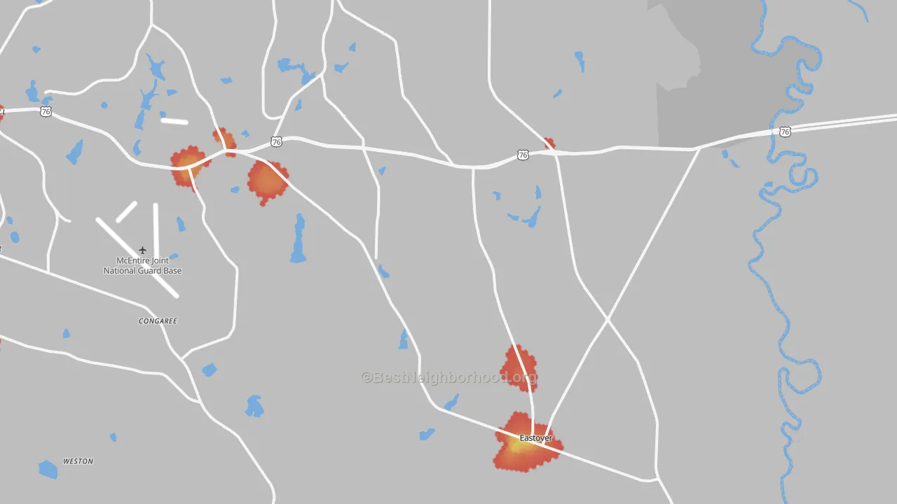 Walk Grade map of Eastover, SC, walkable areas in green and car-dependent areas in red