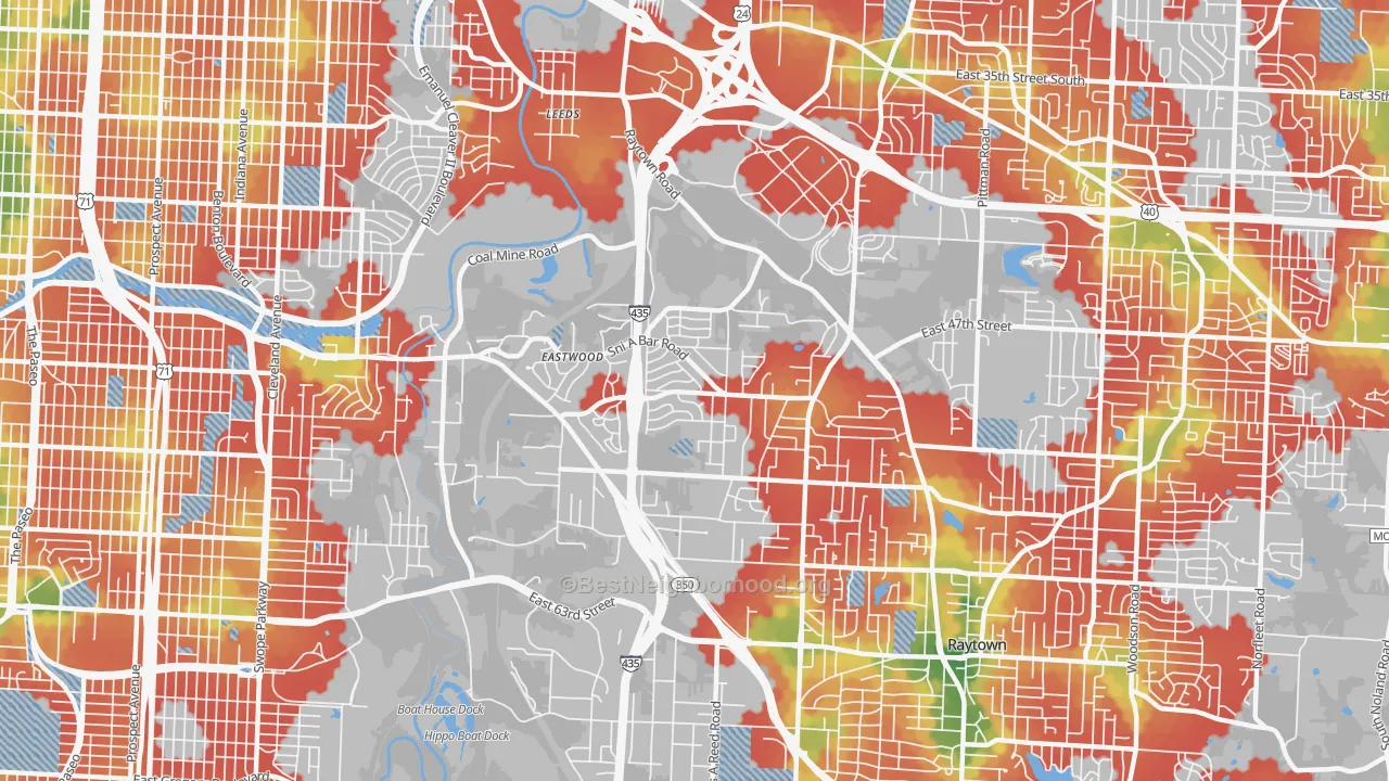 Walk Grade map of Eastwood Hills, Kansas City, MO, walkable areas in green and car-dependent areas in red