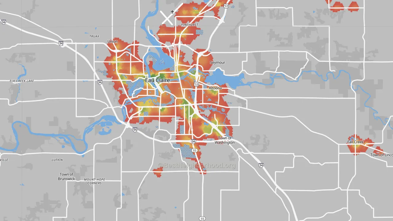 Walk Grade map of Eau Claire County, WI, walkable areas in green and car-dependent areas in red