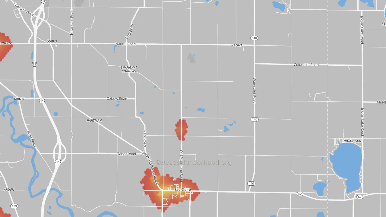 Walk Grade map of Eau Claire, MI, walkable areas in green and car-dependent areas in red