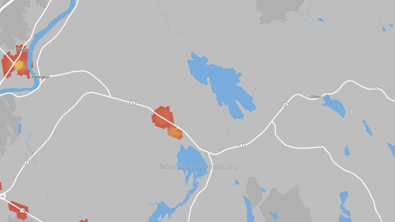 Walk Grade map of Eddington, ME, walkable areas in green and car-dependent areas in red