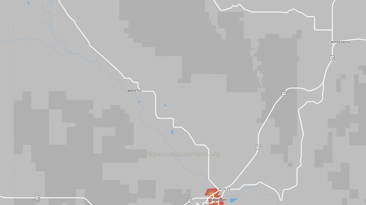 Walk Grade map of Edgemont, SD, walkable areas in green and car-dependent areas in red