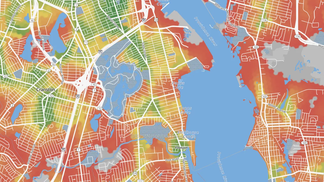 Walk Grade map of Edgewood, Cranston, RI, walkable areas in green and car-dependent areas in red