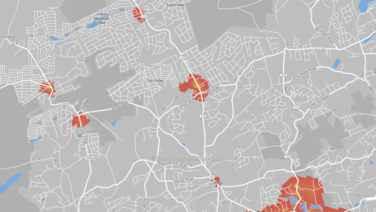 Walk Grade map of Effort, PA, walkable areas in green and car-dependent areas in red