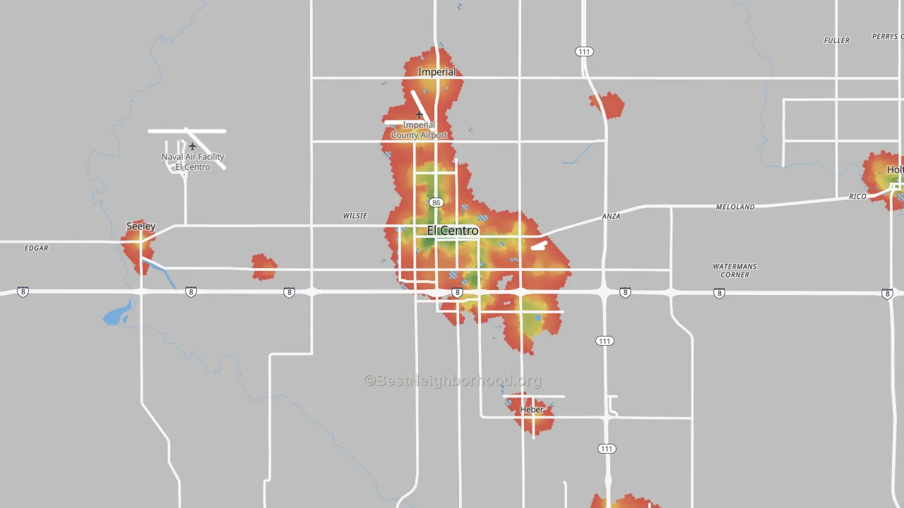 Walk Grade map of El Centro, CA, walkable areas in green and car-dependent areas in red