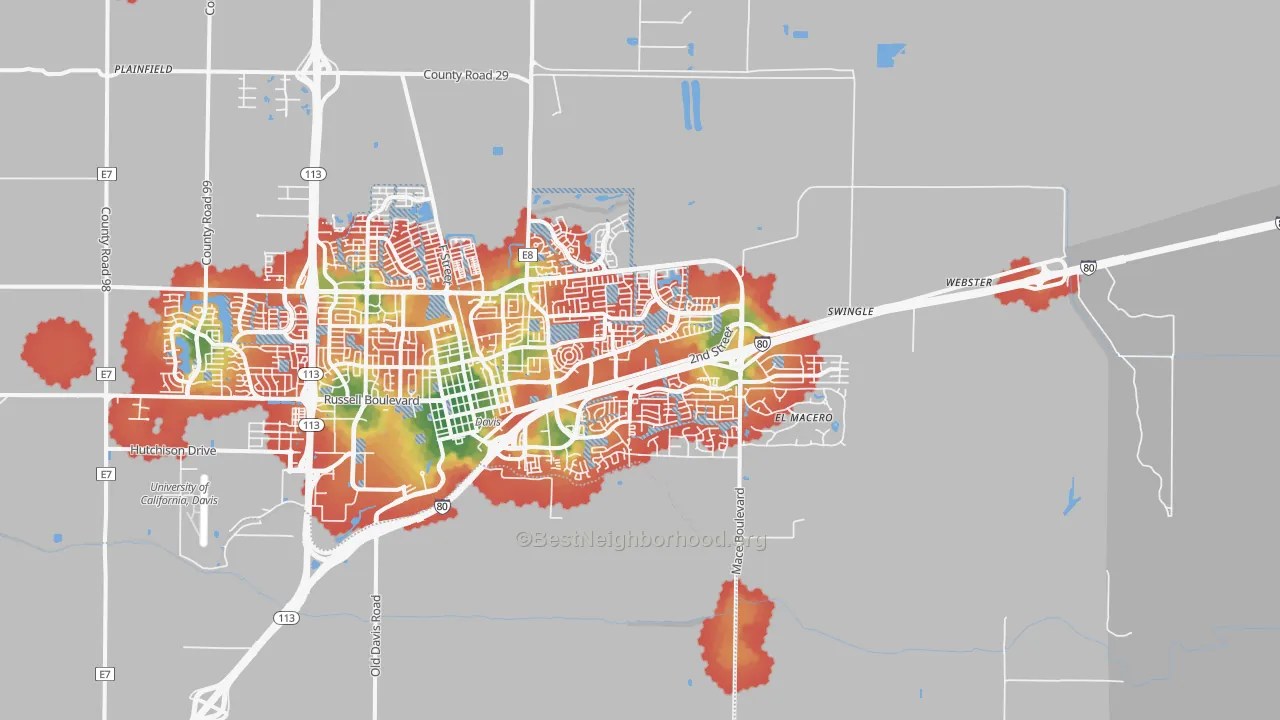 Walk Grade map of El Macero, CA, walkable areas in green and car-dependent areas in red