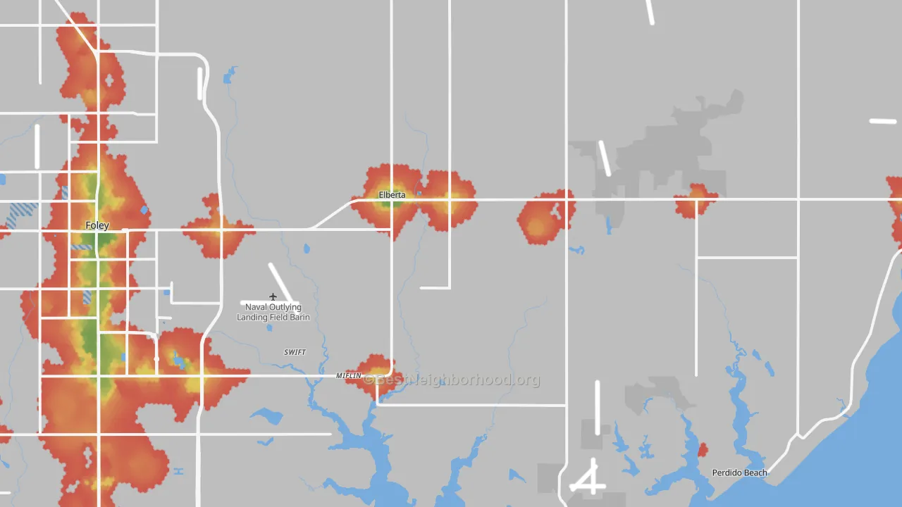 Walk Grade map of Elberta, AL, walkable areas in green and car-dependent areas in red