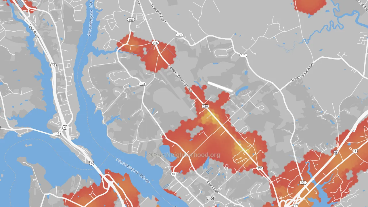 Walk Grade map of Eliot, ME, walkable areas in green and car-dependent areas in red