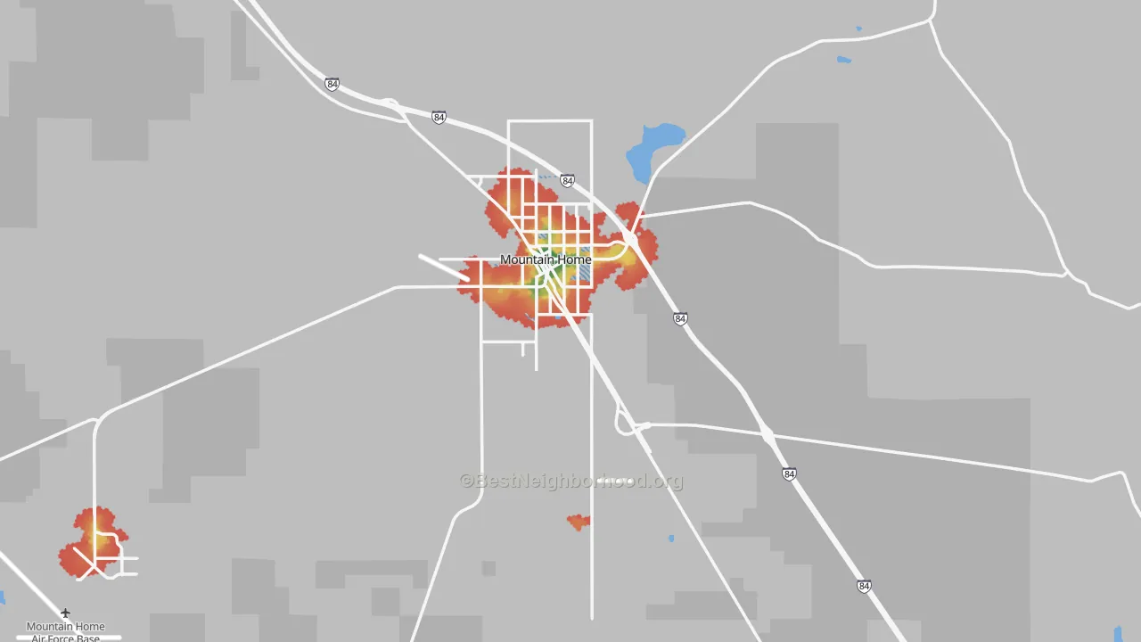 Walk Grade map of Elmore County, ID, walkable areas in green and car-dependent areas in red