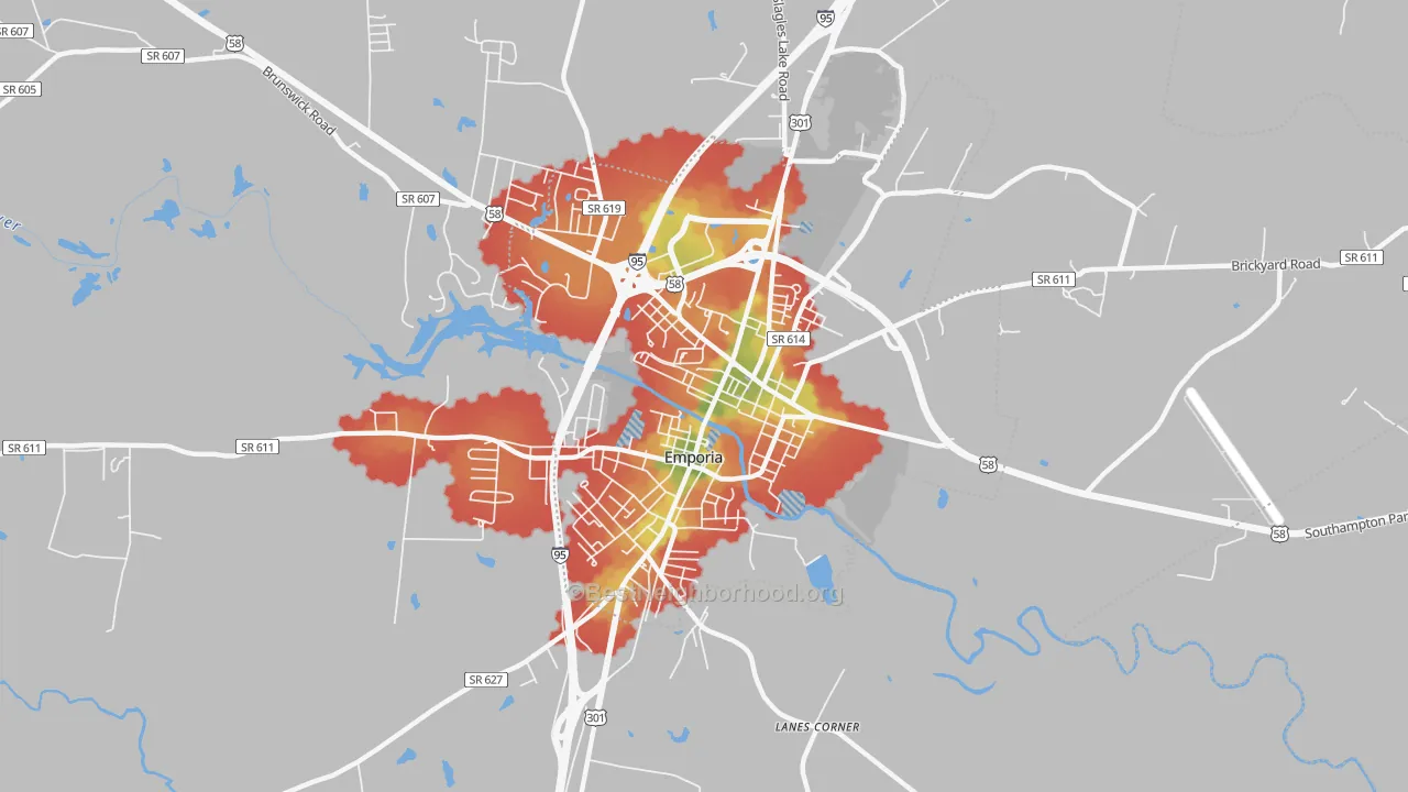 Walk Grade map of Emporia City, VA, walkable areas in green and car-dependent areas in red