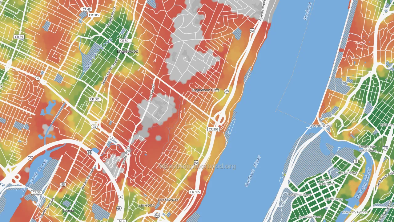 Walk Grade map of Englewood Cliffs, NJ, walkable areas in green and car-dependent areas in red