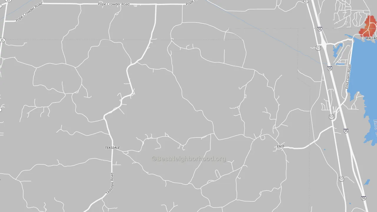 Walk Grade map of Enid, MS, walkable areas in green and car-dependent areas in red