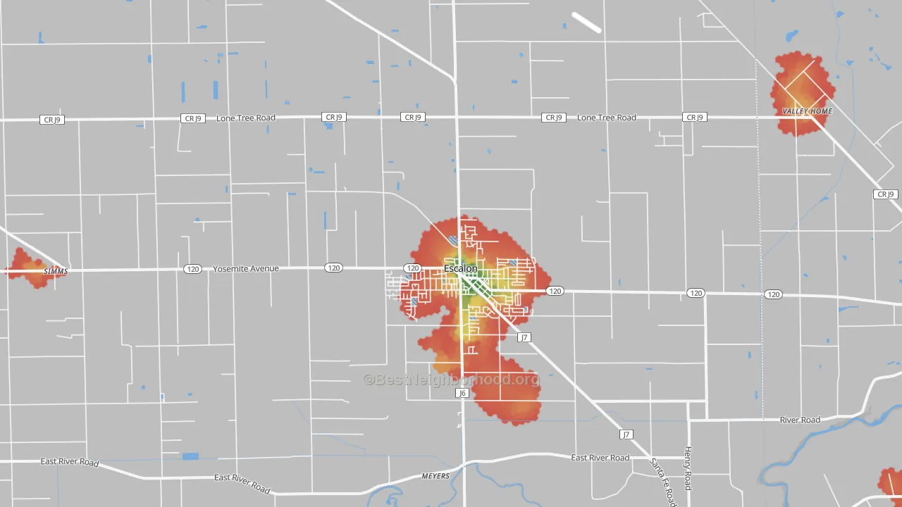 Walk Grade map of Escalon, CA, walkable areas in green and car-dependent areas in red