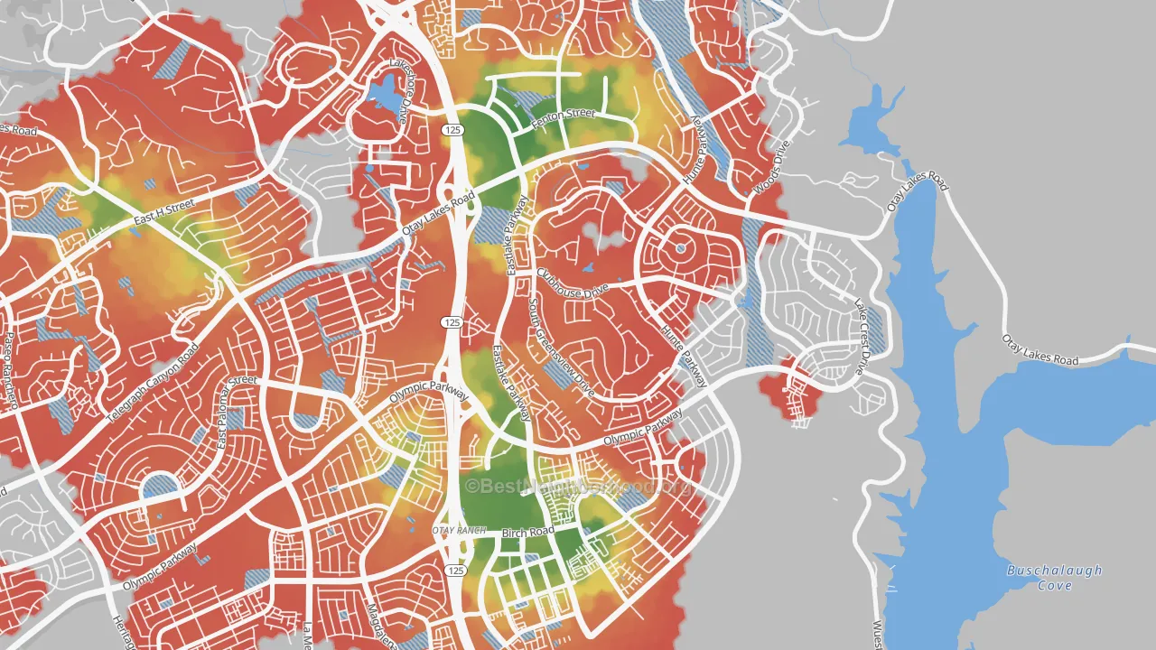Walk Grade map of Estlake Greens, Chula Vista, CA, walkable areas in green and car-dependent areas in red