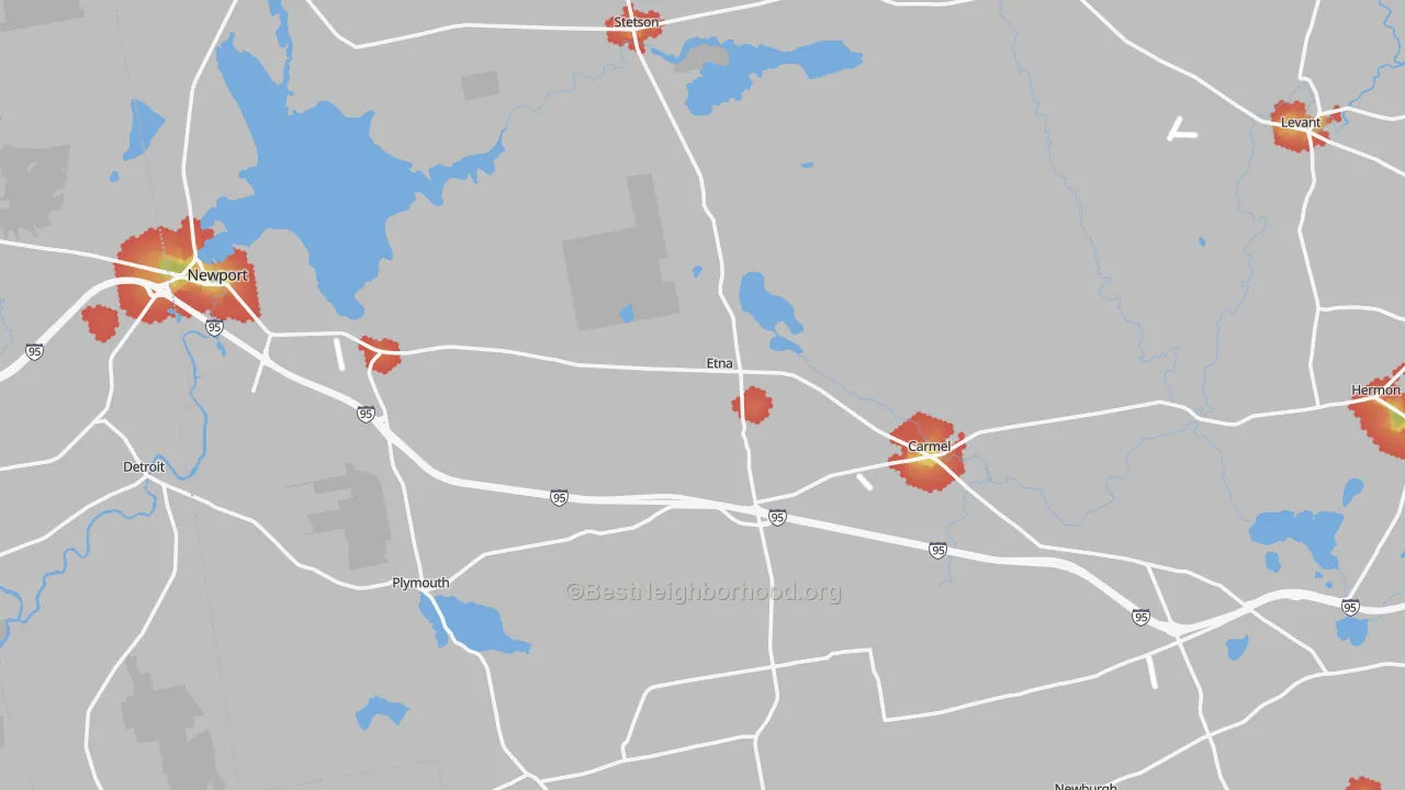 Walk Grade map of Etna, ME, walkable areas in green and car-dependent areas in red
