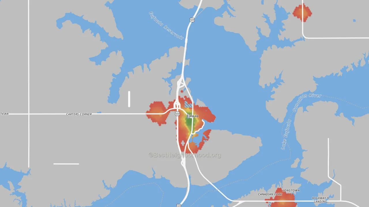 Walk Grade map of Eufaula, OK, walkable areas in green and car-dependent areas in red