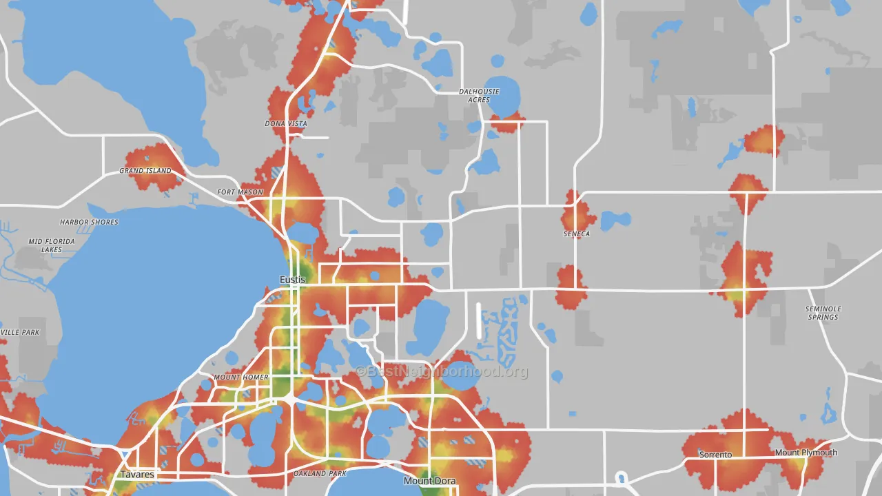 Walk Grade map of Eustis, FL, walkable areas in green and car-dependent areas in red