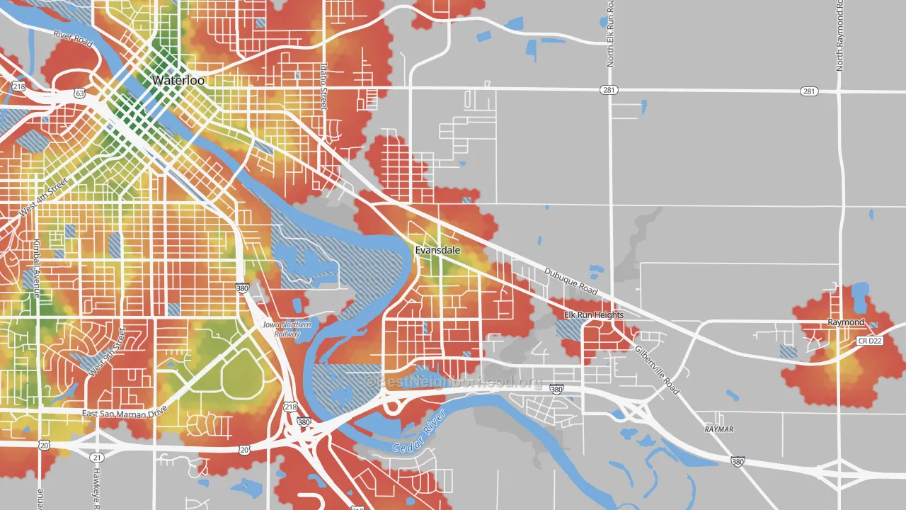 Walk Grade map of Evansdale, IA, walkable areas in green and car-dependent areas in red