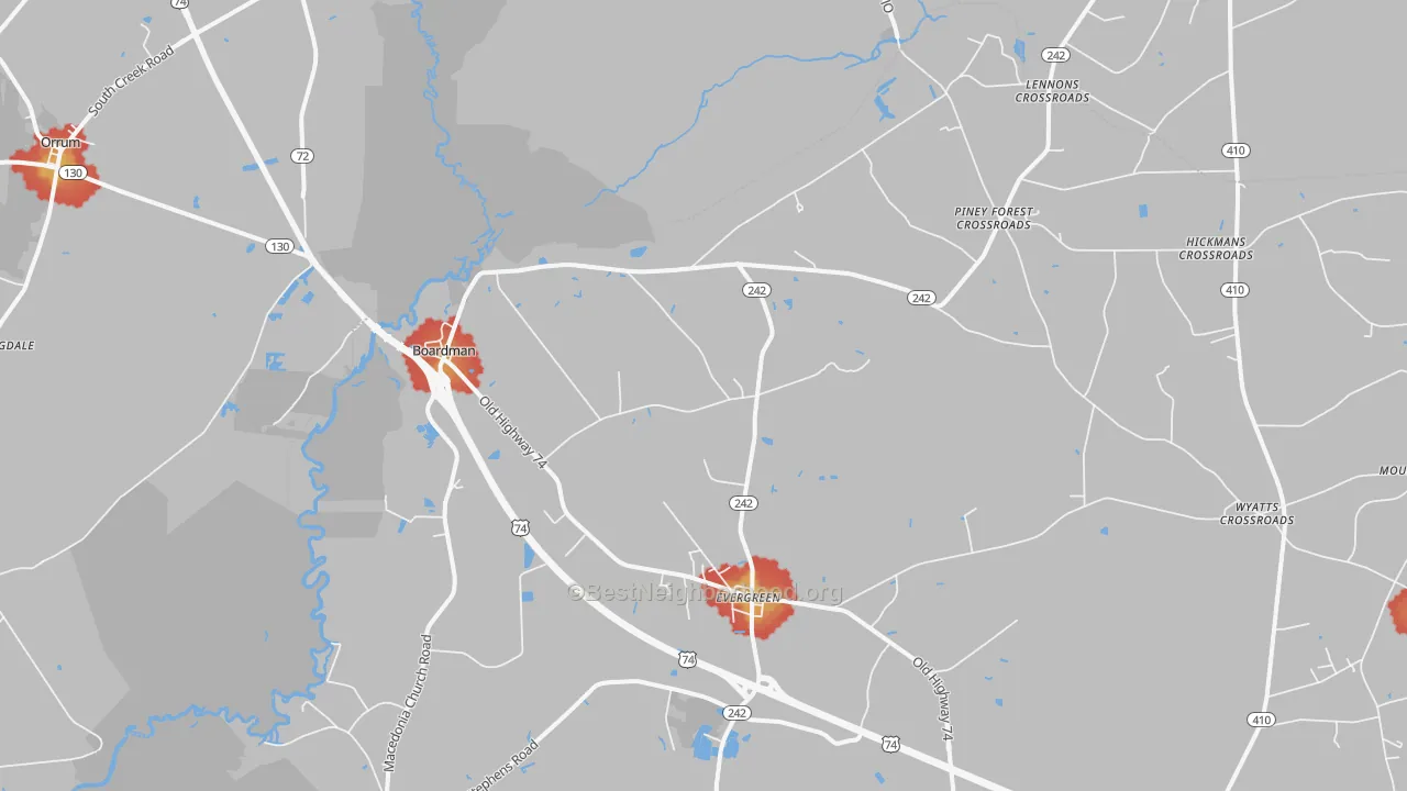 Walk Grade map of Evergreen, NC, walkable areas in green and car-dependent areas in red