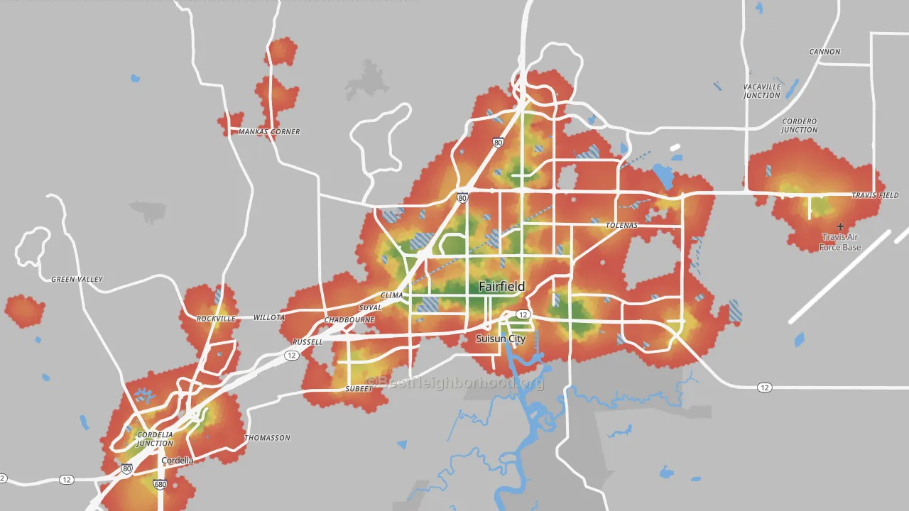 Walk Grade map of Fairfield, CA, walkable areas in green and car-dependent areas in red