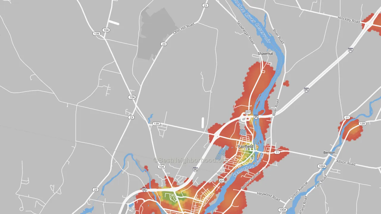 Walk Grade map of Fairfield, ME, walkable areas in green and car-dependent areas in red