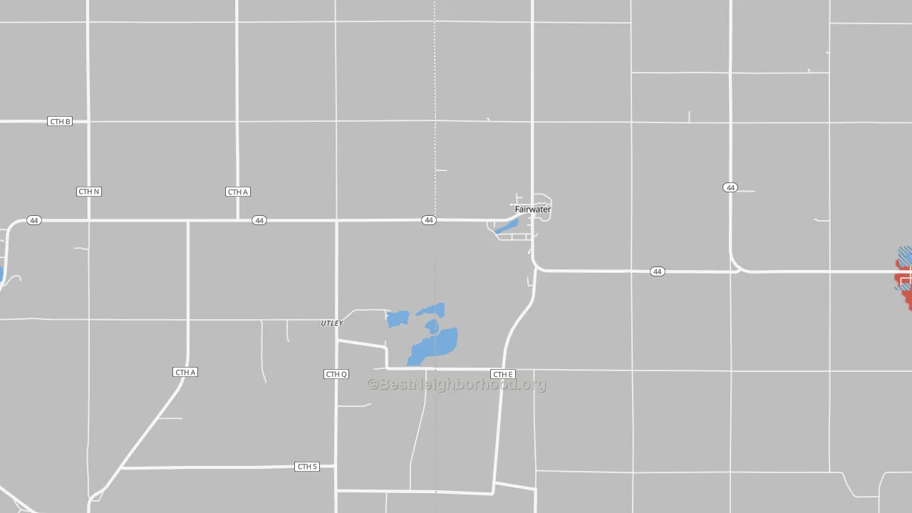 Walk Grade map of Fairwater, WI, walkable areas in green and car-dependent areas in red