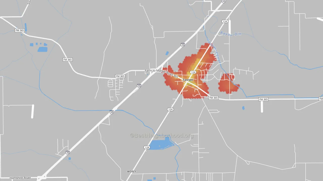 Walk Grade map of Fannett, TX, walkable areas in green and car-dependent areas in red
