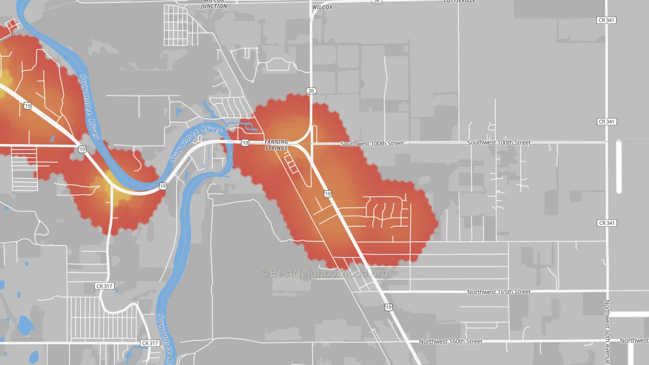 Walk Grade map of Fanning Springs, FL, walkable areas in green and car-dependent areas in red