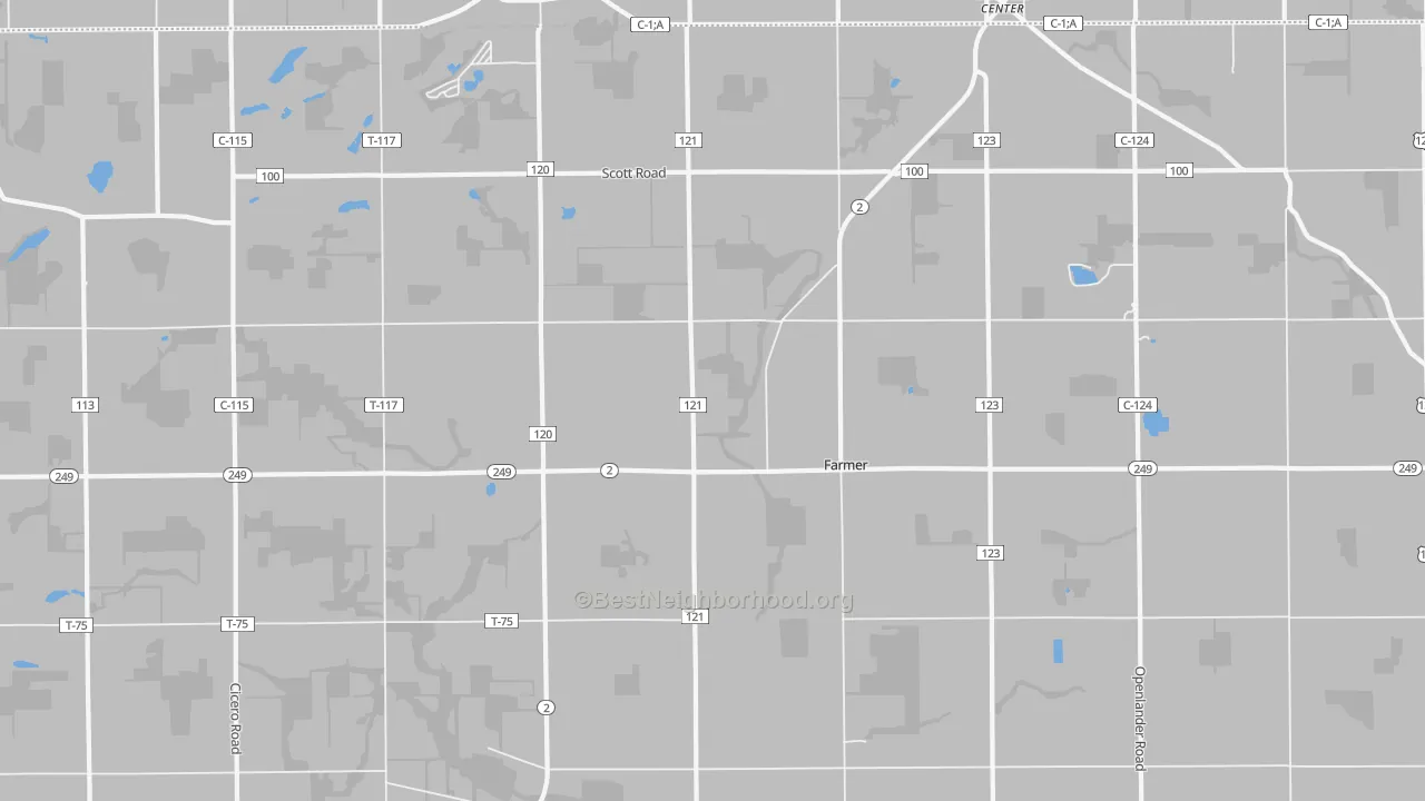 Walk Grade map of Farmer, OH, walkable areas in green and car-dependent areas in red