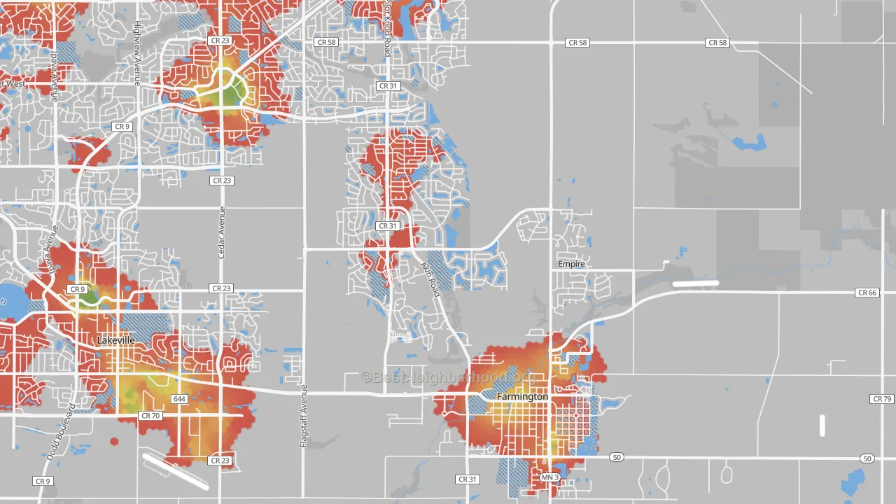 Walk Grade map of Farmington, MN, walkable areas in green and car-dependent areas in red